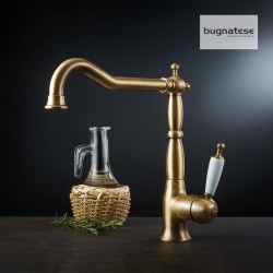 Μπαταρία Κουζίνας Πάγκου Αναμεικτική Bugnatese Oxford 6382-220300 Με Μακρύ Περιστρεφόμενο Ρουξούνι Μπρονζέ Μπαταρία Κουζίνας Πάγκου Αναμεικτική Bugnatese Oxford 6382-220300 Με Μακρύ Περιστρεφόμενο Ρουξούνι Μπρονζέ